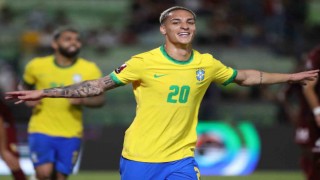 Antony, eski kız arkadaşına saldırıda bulunduğu iddiası sonrası milli takım kadrosundan çıkarıldı