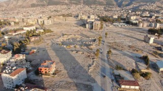 Hatay'da enkaz kaldırma işlemi devam ediyor