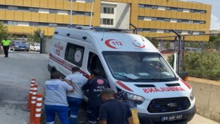 Ayağının üzerinden araç geçen temizlik işçisi yaralandı