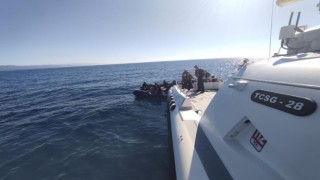 Ayvacık açıklarında 48 kaçak göçmen yakalandı