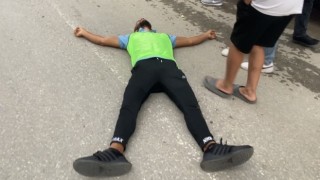 Bağda çalışıp üzüm için koştular