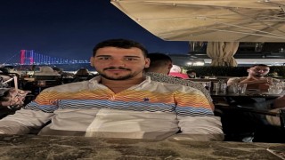 Bahçelievlerde duvara çarpan otomobildeki 4 kişinin cenazesi Adli Tıptan alındı