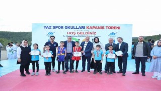 Bakan Bak: Kötü alışkanlıklarla mücadelede en önemli rolü spor aktiviteleri alıyor”