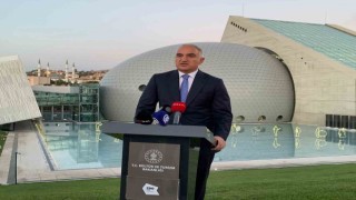Bakan Ersoy, Tamer Karadağlı ve Tan Sağtürk ile bir araya geldi