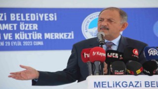 Bakan Özhaseki: 1 milyon 900 bin vatandaşımız evlerinin dışında