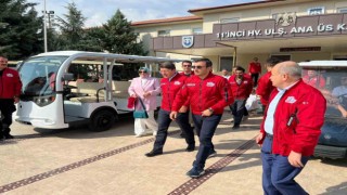 Bakan Tunç TEKNOFESTi ziyaret etti