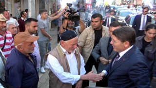 Bakan Tunça Kumlucada davul zurnalı karşılama