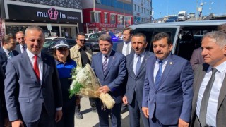 Bakan Yılmaz Tunç, Zonguldak Belediyesini ziyaret etti