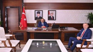 Başkan Atabay, Aydın Valisi Canbolat ile bir araya geldi