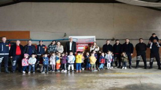 Başkan Bakkalcıoğlu İtfaiye Haftasını minik öğrencilerle birlikte kutladı