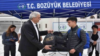 Başkan Bakkalcıoğlu öğrencileri kampa uğurladı