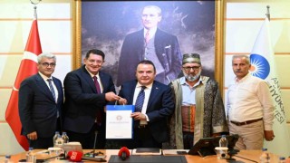 Başkan Böcek, esnaf temsilcilerini ağırladı