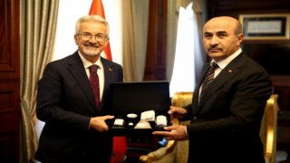 Başkan Erdemden nezaket ziyareti