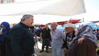 Başkan Palancıoğlu köy pazarını gezdi