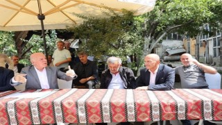 Başkan Sekmenden Hacılar Hanı esnafına ziyaret