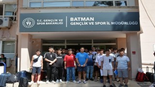 Batmanda 64 genç kamp yapmaya gönderildi