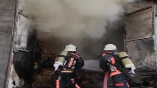 Battalgazide çıkan yangında tonlarca saman küle döndü