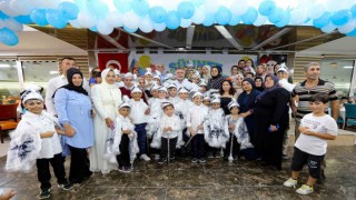 Bayraklıda sünnet şöleni