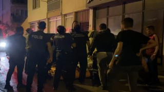 Beraber alkol aldığı arkadaşını 3. kattan aşağıya attı