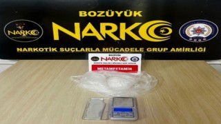 Bilecikte 13 ayrı noktaya uyuşturucu operasyonu