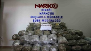 Bingölde 84 kilo esrar ele geçirildi: 3 firari şahsı arama çalışmaları sürüyor