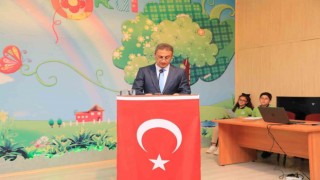 Bitliste ‘İlköğretim Haftası töreni