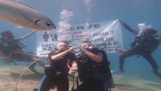 Böyle olur dalgıçların evlilik teklifi: Cevabın hayır ise oksijen tüpümü de al git