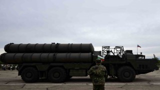 Bulgaristan, defolu S-300 füzelerini Ukraynaya gönderme kararı aldı