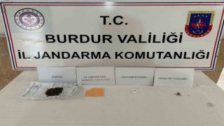 Burdurda jandarmadan uyuşturucu operasyonu