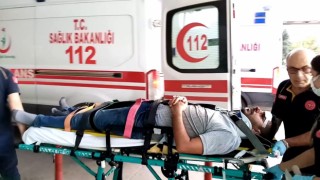 Bursada 2 otomobil kafa kafaya çarpıştı: 1i bebek 6 kişi yaralandı