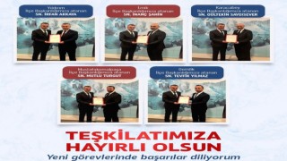 Bursada Ak Partinin yeni ilçe başkanları mazbatalarını aldı