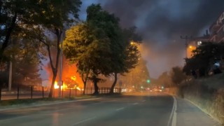 Bursada AVM yanında korkutan yangın