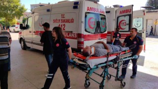 Bursada motosiklet yayaya çarptı: 2 yaralı