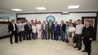 BUÜden Özbek akademisyenlere seminer