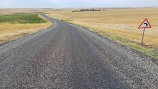 Büyükşehir Belediyesi, 17 kırsal mahallede yol yapım çalışmalarını sürdürüyor