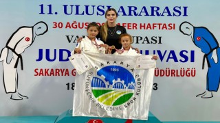 Büyükşehirin süper miniklerinden önemli başarı