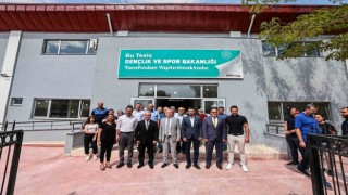 Çardak Kapalı Spor Salonu ve Gençlik Merkezi tamamlandı