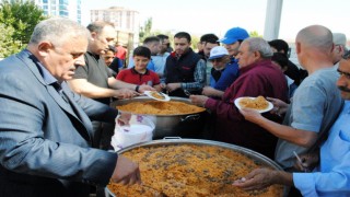 ÇESOB 10 bin kişiye ahilik pilavı ikram etti