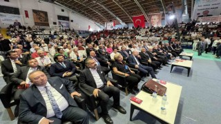 CHP Manisa İl Başkanlığına Ferdi Zeyrek seçildi