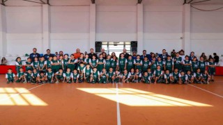 Çocuklara özel basketbol kampı düzenlendi