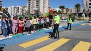 Çocuklara trafik kültürü aşılanıyor