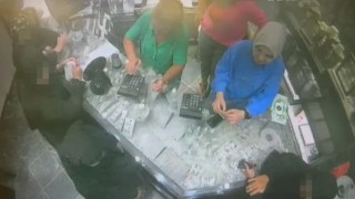 Çocukları hırsızlığa alet ettiler: Kaşla göz arasında 60 bin TLlik yüzükler böyle çalındı