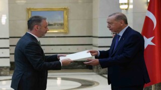 Cumhurbaşkanı Erdoğan, İrlanda Büyükelçisi John Mccullaghı kabul etti