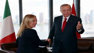 Cumhurbaşkanı Erdoğan, İtalya Başbakanı Meloniyi kabul etti