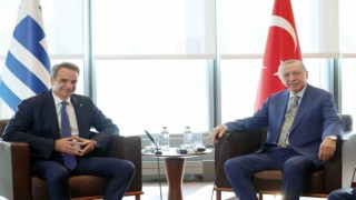 Cumhurbaşkanı Erdoğan, Yunanistan Başbakanı Miçotakisi kabul etti