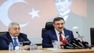 Cumhurbaşkanı Yardımcısı Yılmaz enflasyon için 2026'yı işaret etti