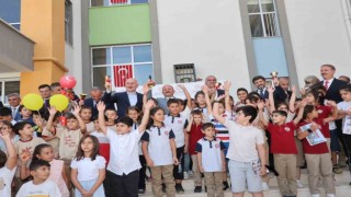 Deprem bölgesi Adıyamanda 144 bin öğrenci ders başı yaptı