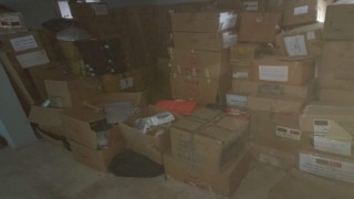 Deprem yardımlarını stıklayan şahsa operasyon