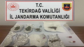 Devriye gerçekleştiren jandarma uyuşturucu ele geçirdi