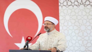 Diyanet İşleri Başkanı Erbaş: “Mevlid-i Nebinin heyecanının her yürekte hissedilmesi için elimizden gelen gayreti gösterelim”